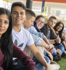 Apoyos Económicos y Jóvenes en Acción
